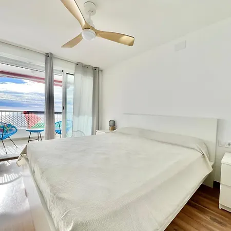 Poniente Luxury Seafront 公寓 貝尼多姆