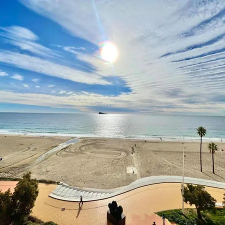 Poniente Luxury Seafront * ベニドルム