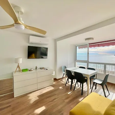 Lejlighed Poniente Luxury Seafront *