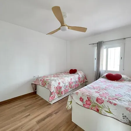 Poniente Luxury Seafront *