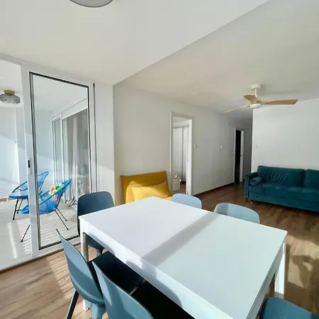 アパート Poniente Luxury Seafront *