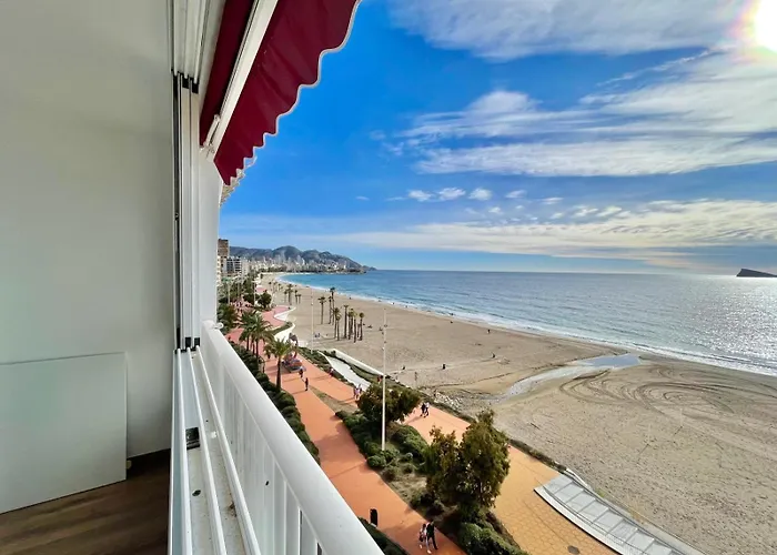 Διαμέρισμα Poniente Luxury Seafront Μπένιντορμ